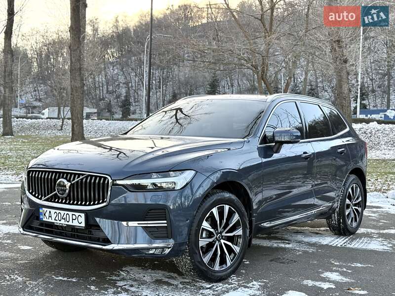 Volvo Xc60 (2023)