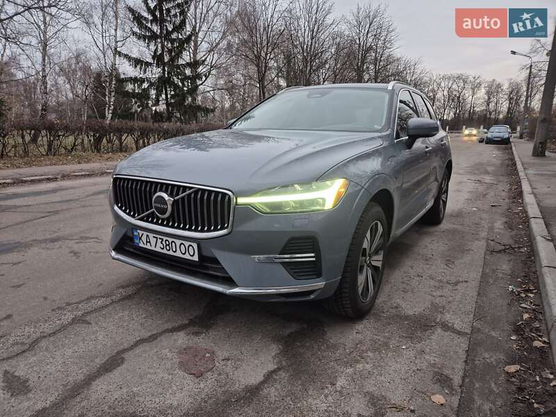 Volvo Xc60 (2022)
