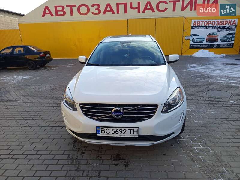 Volvo Xc60 (2015)
