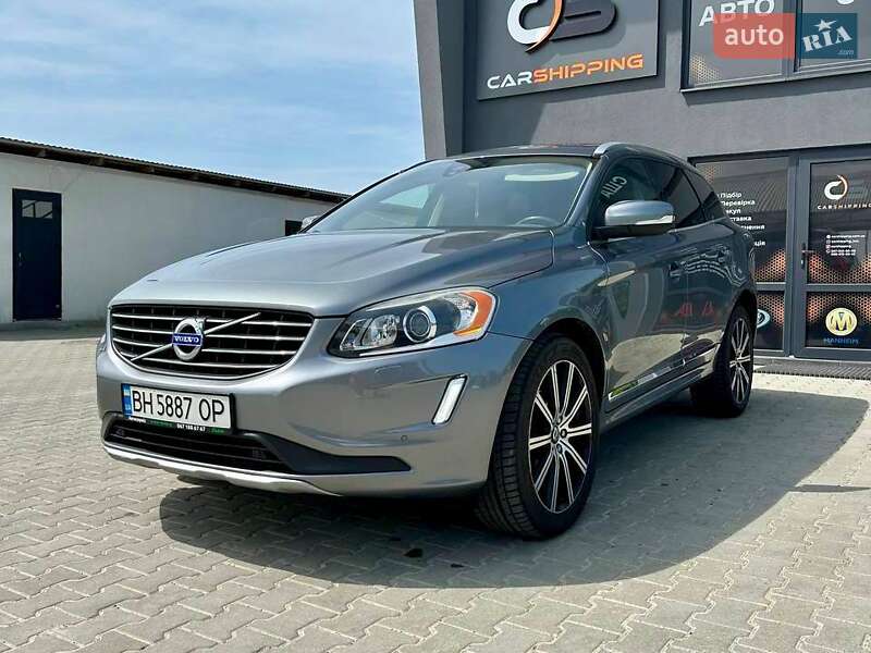 Volvo Xc60 (2017)