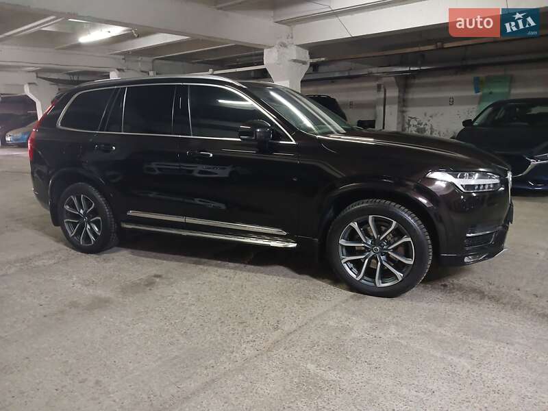 Volvo Xc90 (2015)