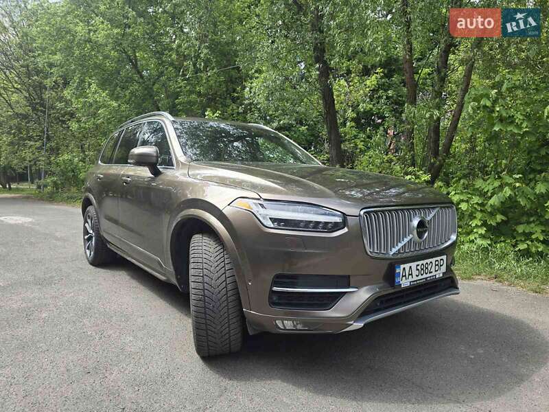 Volvo Xc90 (2016)