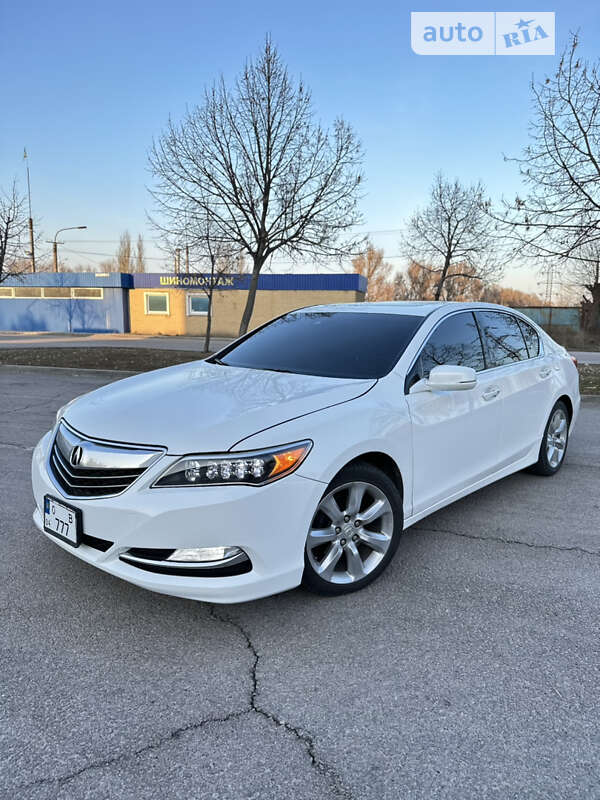 Acura Rlx (2013)