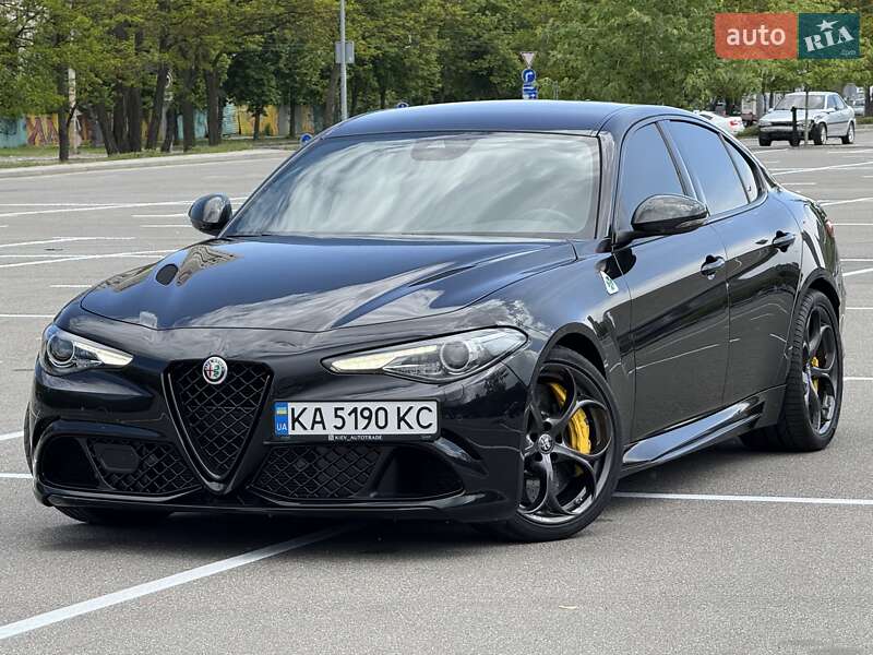Alfa romeo Giulia (2019)