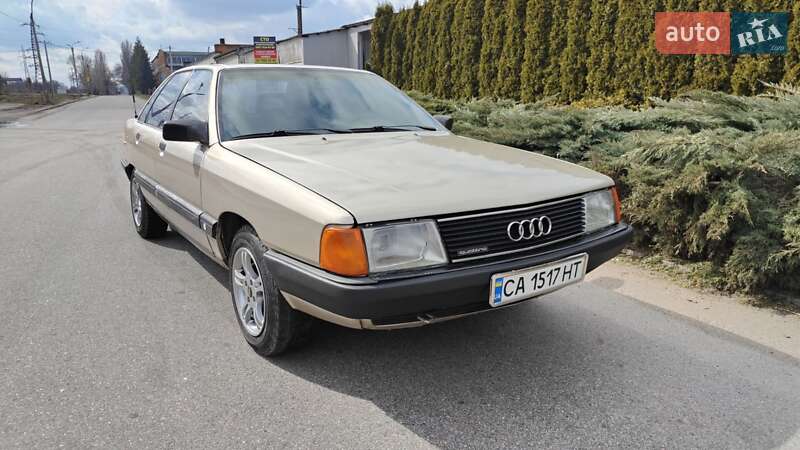 Audi 100 (1989)