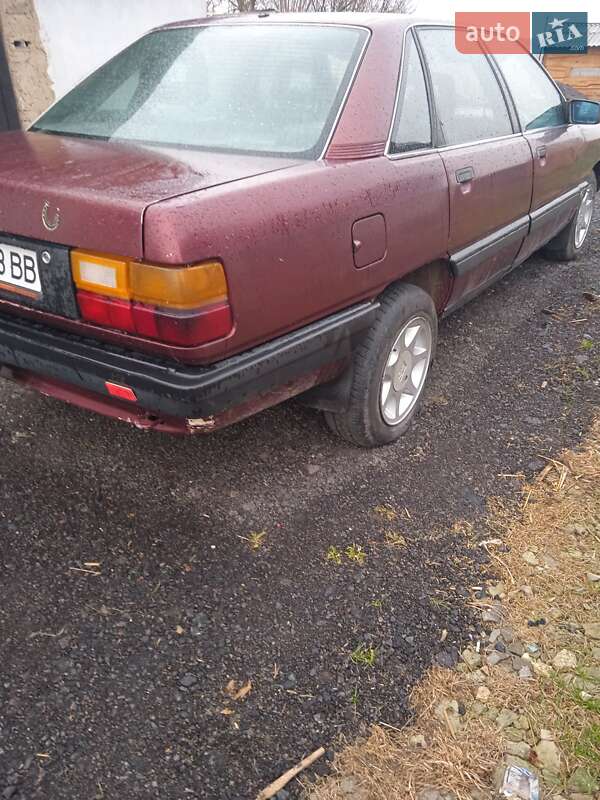 Audi 100 (1990)
