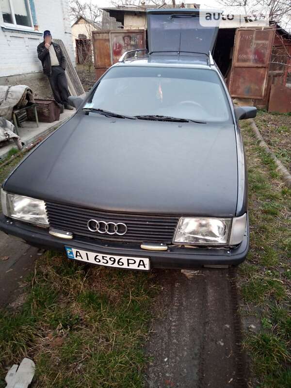 Audi 100 (1990)