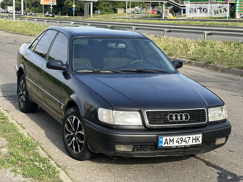 Audi 100 (1993)