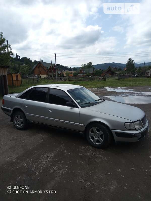 Audi 100 (1994)
