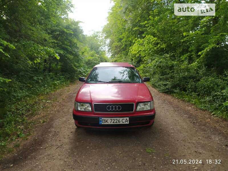 Audi 100 (1992)