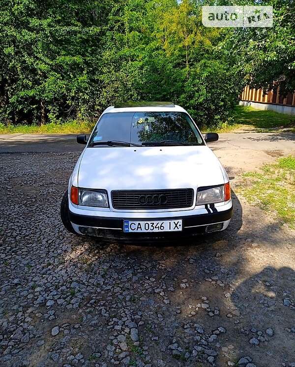 Audi 100 (1993)