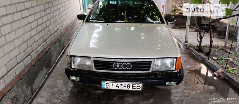Audi 100 (1984)