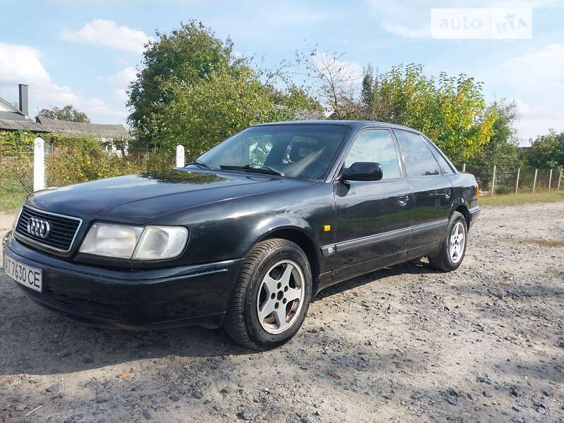 Audi 100 (1992)