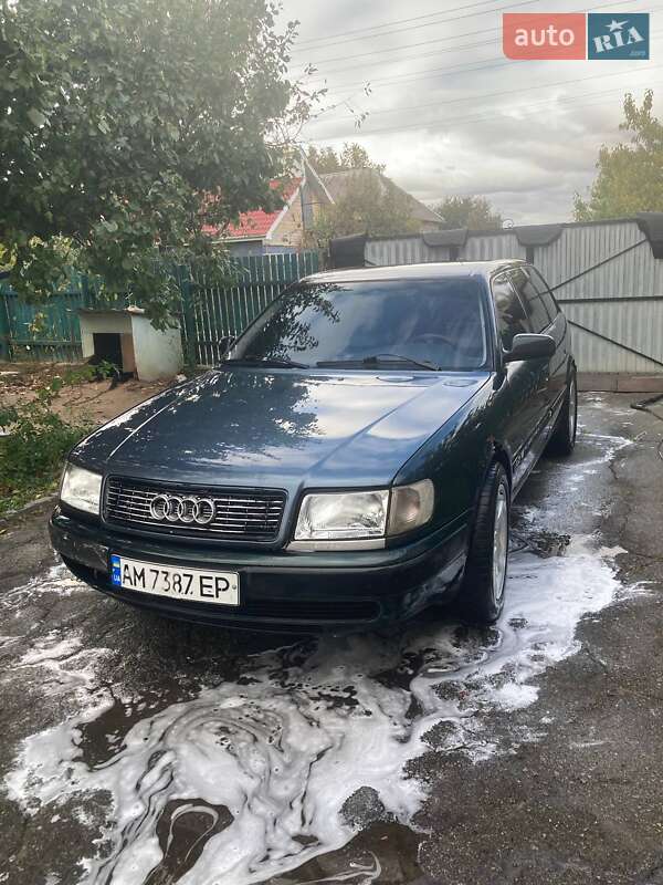 Audi 100 (1994)