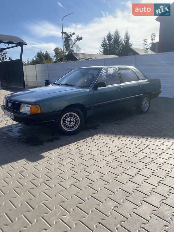 Audi 100 (1989)