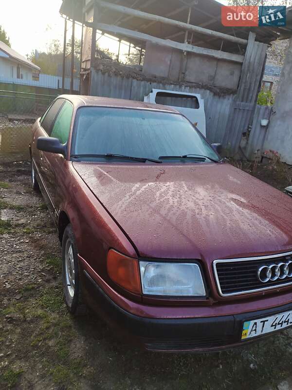 Audi 100 (1992)