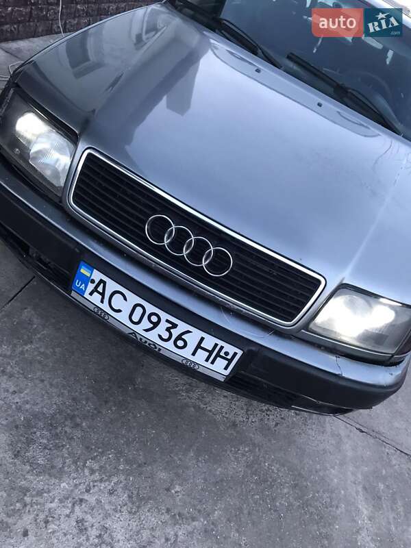 Audi 100 (1992)