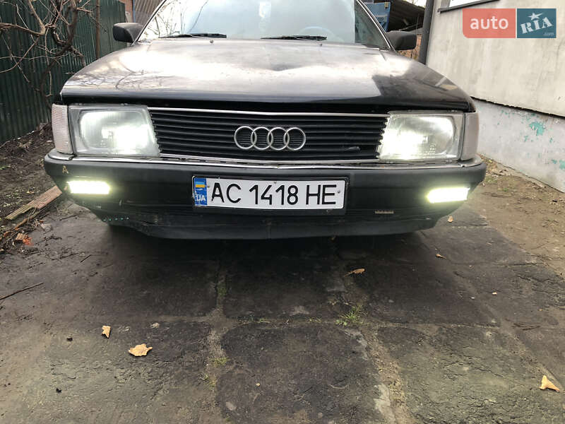 Audi 100 (1986)