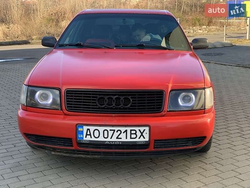 Audi 100 (1992)