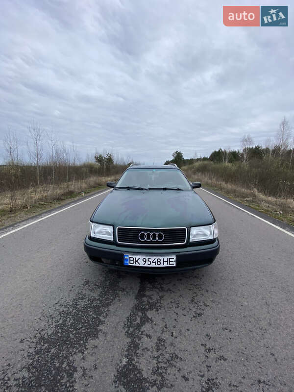 Audi 100 (1992)