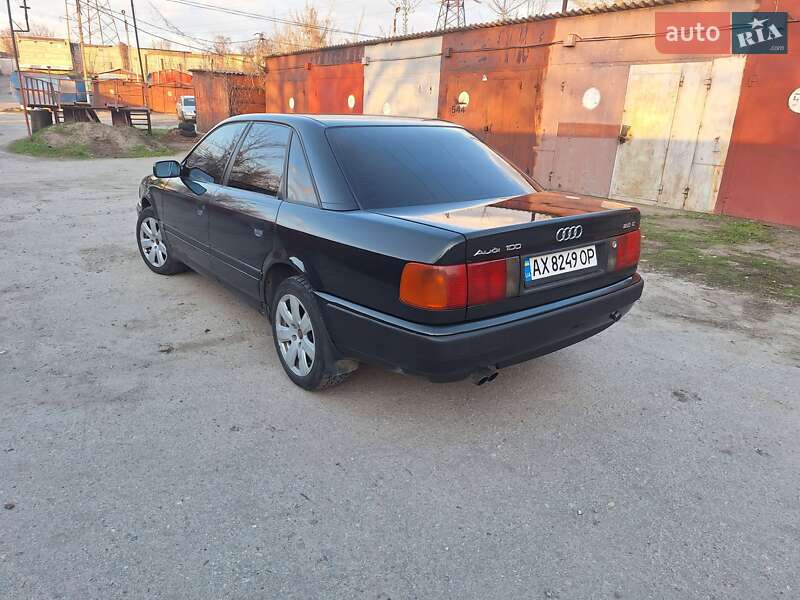 Audi 100 (1991)