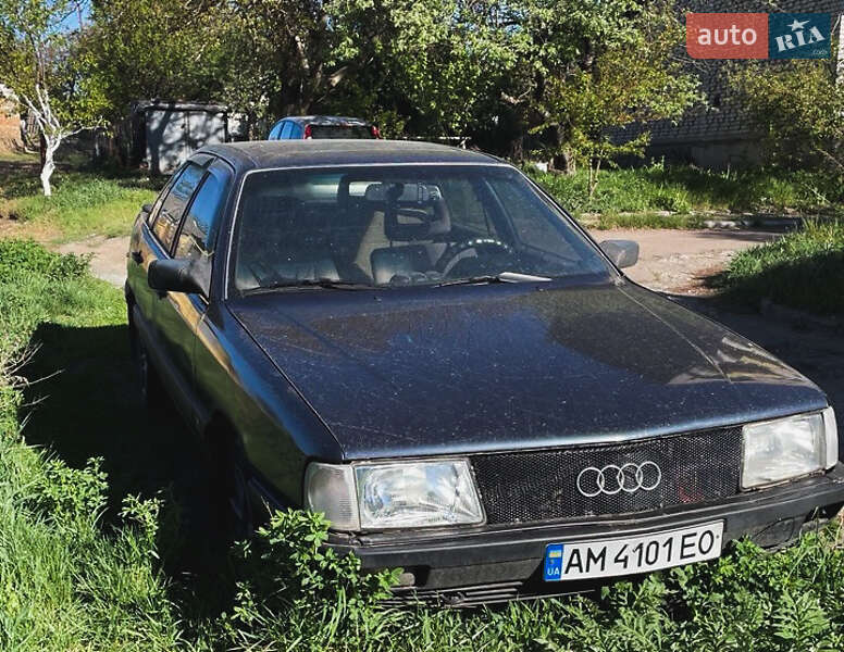 Audi 100 (1988)