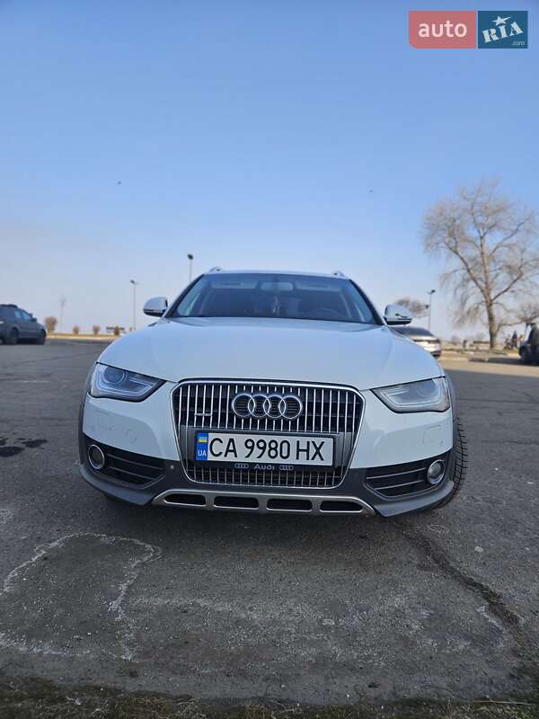 Audi A4 allroad (2013)