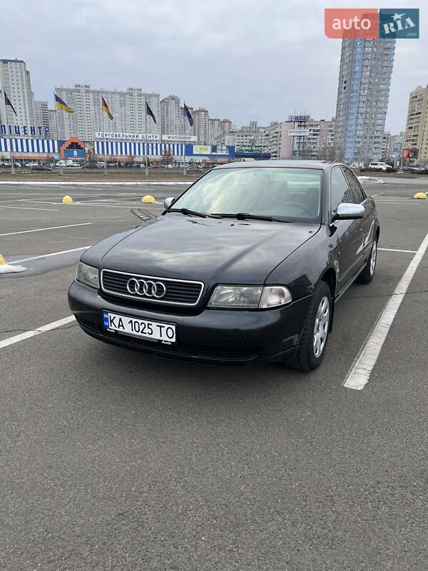 Audi A4 (1997)