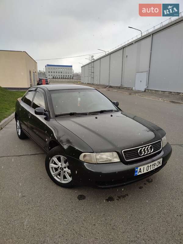 Audi A4 (1997)
