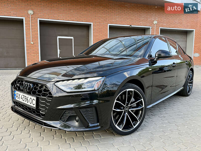 Audi A4 (2021)