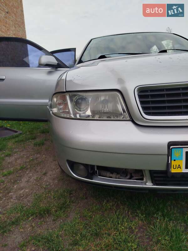 Audi A4 (1999)