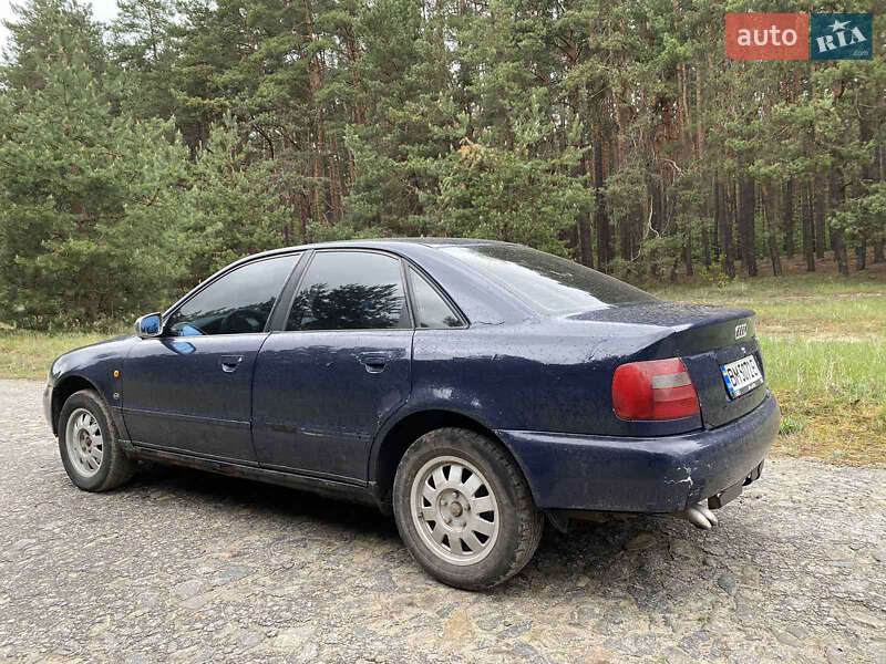Audi A4 (1997)
