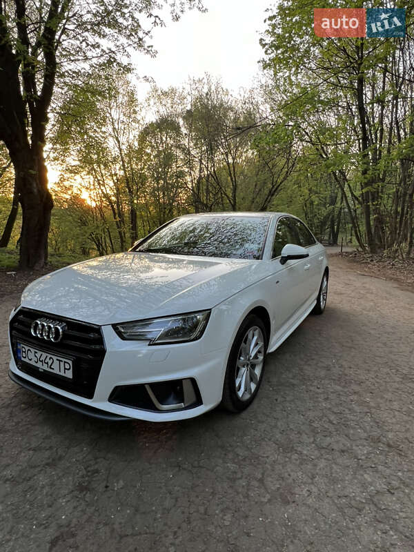 Audi A4 (2019)