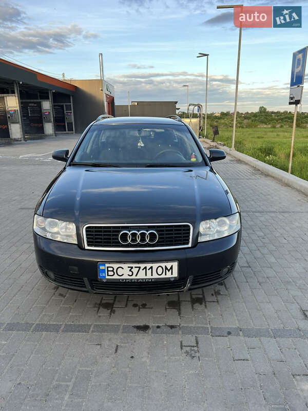 Audi A4 (2002)