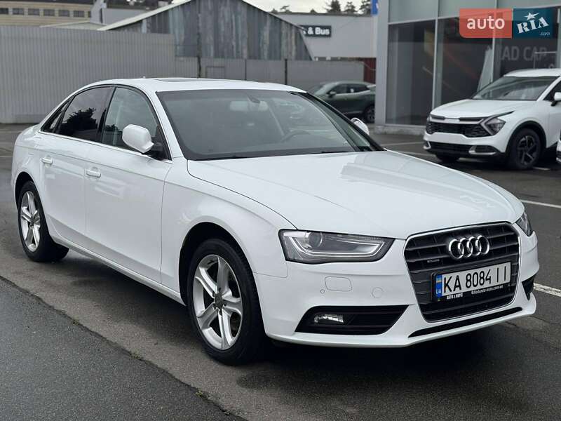 Audi A4 (2012)