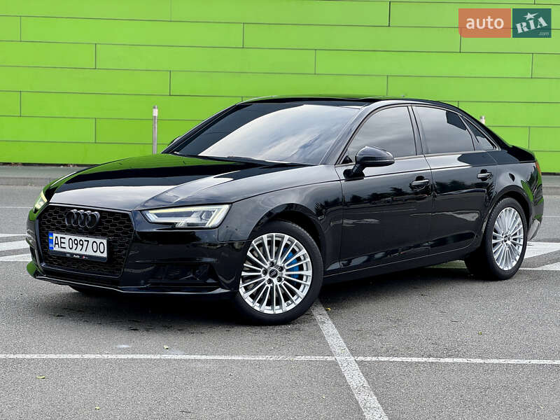 Audi A4 (2016)