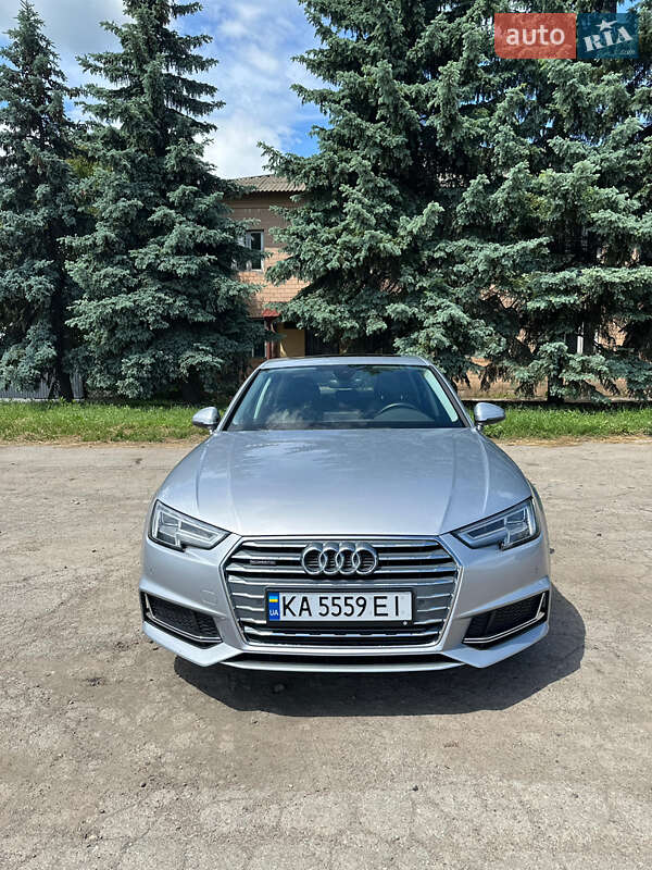 Audi A4 (2018)