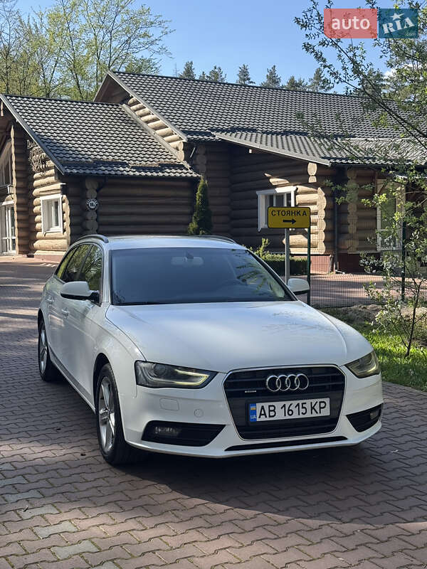 Audi A4 (2012)