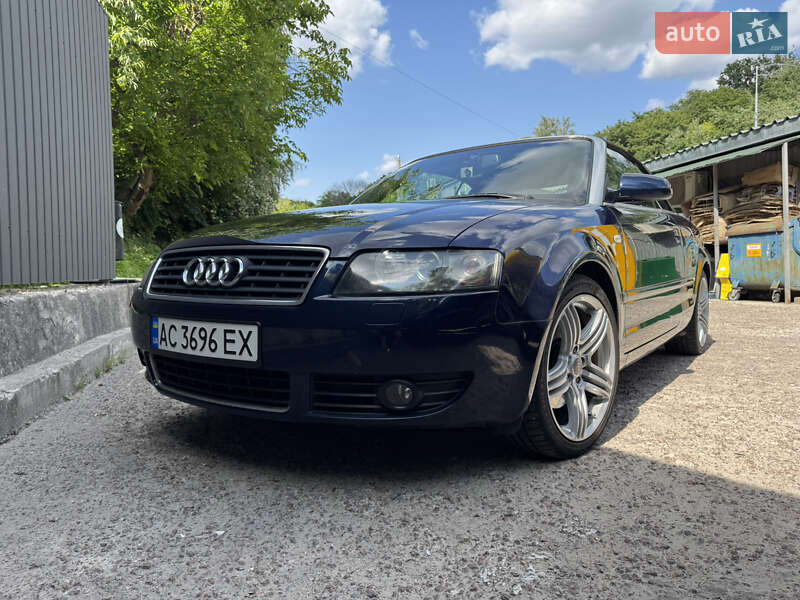 Audi A4 (2002)
