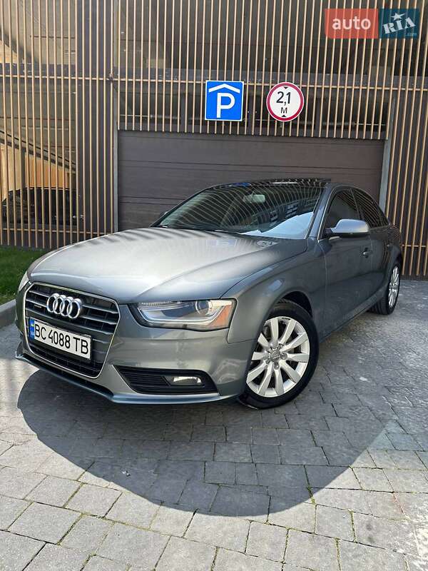 Audi A4 (2012)