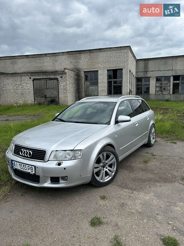 Audi A4 (2004)