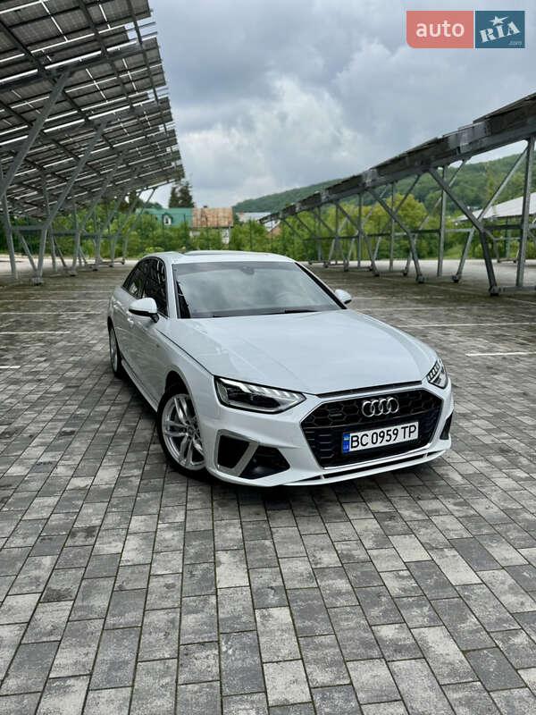 Audi A4 (2020)