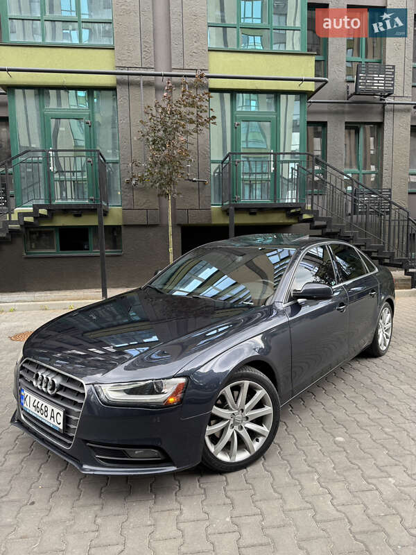 Audi A4 (2012)