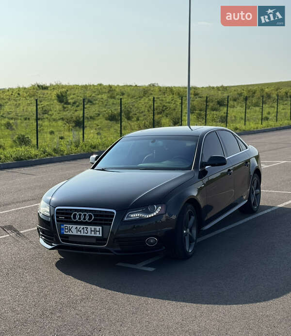 Audi A4 (2012)