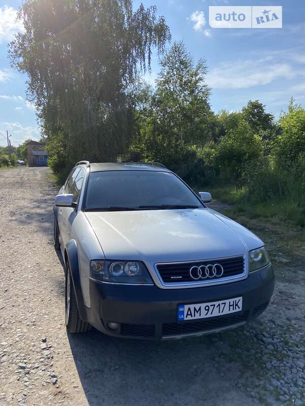 Audi Allroad (2005)