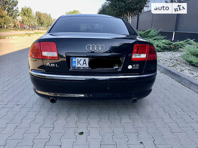 Audi A8 (2007)