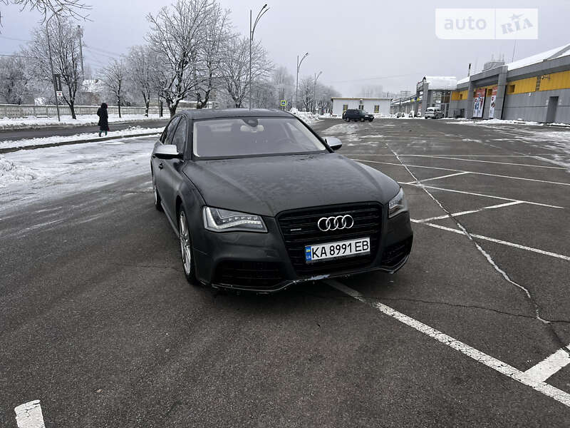 Audi A8 (2011)