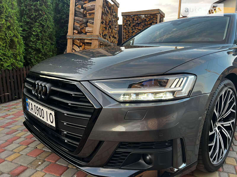 Audi A8 (2020)