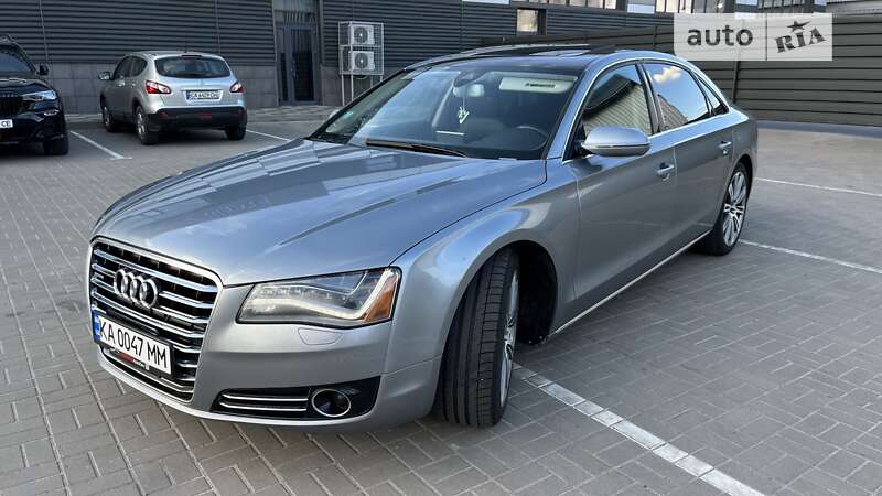 Audi A8 (2012)