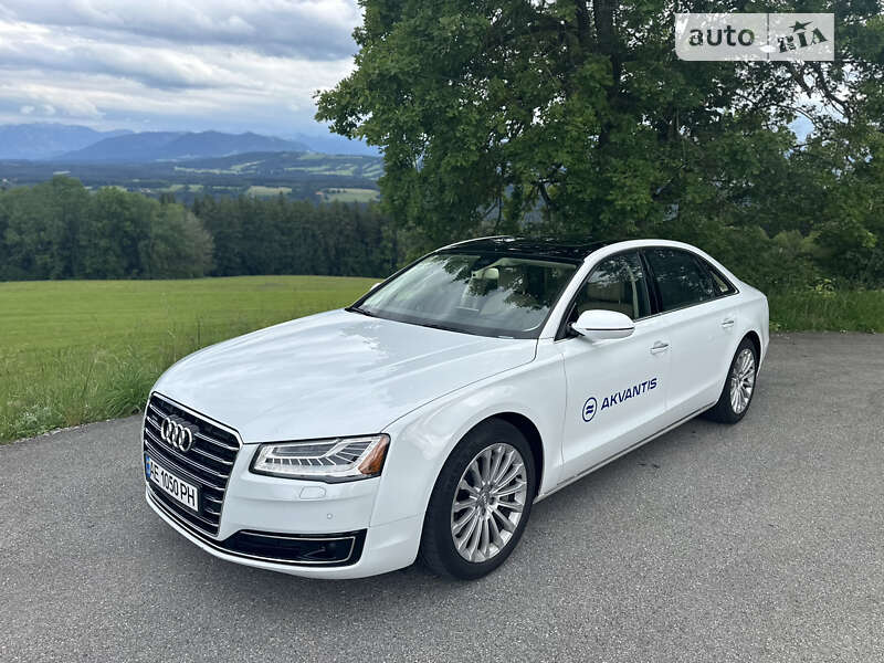 Audi A8 (2016)